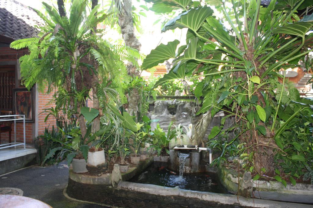 Raka House Accommodation Ubud Exterior foto