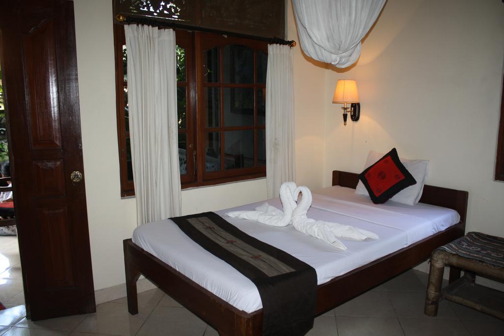 Raka House Accommodation Ubud Exterior foto